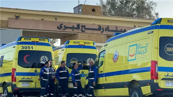 معبر رفح يشهد حركة نشطة لنقل الفلسطينيين والمساعدات المصرية للقطاع استعدادًا لرمضان 