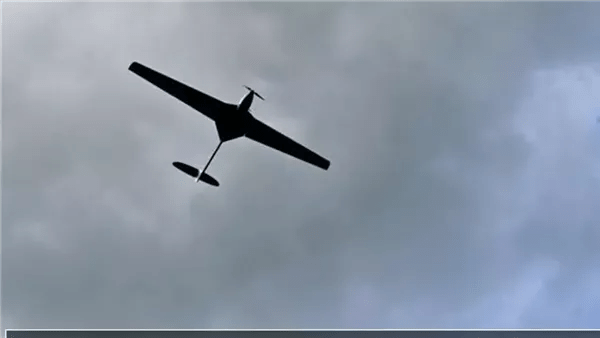 إسقاط مسيرة استهدفت قاعدة فكتوريا في بغداد