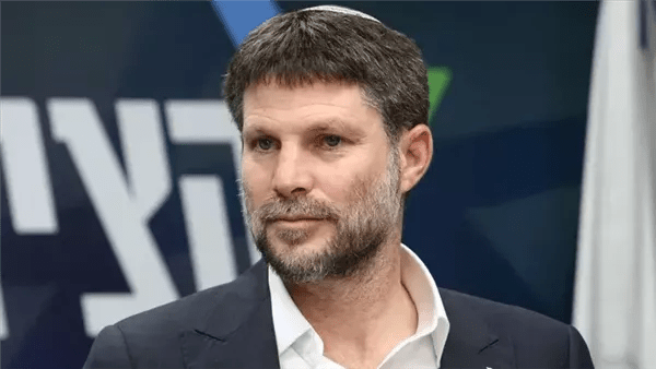 سموتريتش يكشف كيف ساعد حزب الله إسرائيل في اغتيال كبار قادة إيران وعلمائها النوويين 