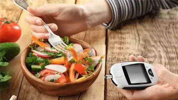 معلومة في كبسولة.. أكبر غلطة لمريض السكر في السحور (فيديو) 