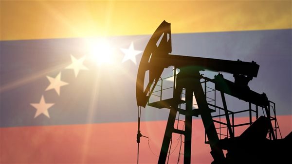 وزير الطاقة الأمريكى: نتحكم فى تدفق الأموال من قطاع النفط بفنزويلا وزير الطاقة الأمريكى: نتحكم فى تدفق الأموال من قطاع النفط بفنزويلا