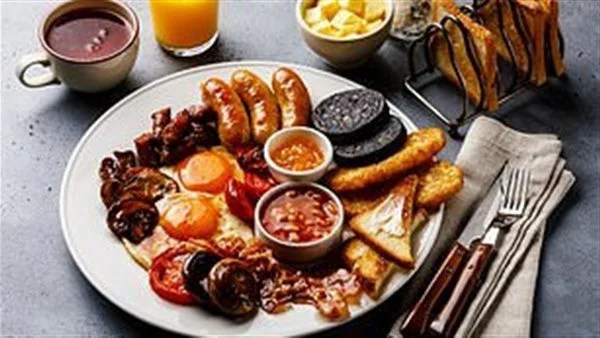 7 أخطاء شائعة عند الإفطار قد تضر صحتك في رمضان 7 أخطاء شائعة عند الإفطار قد تضر صحتك في رمضان