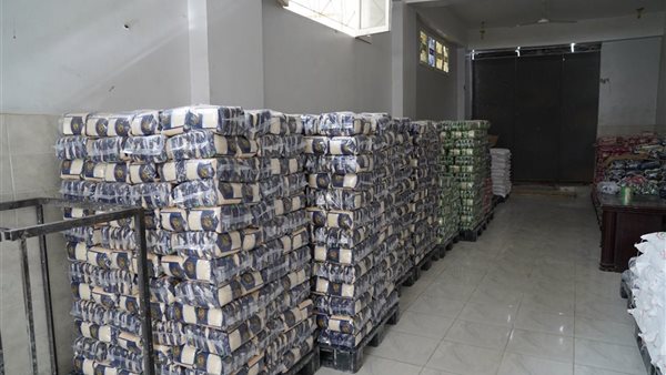 حماة الوطن بسوهاج يوزع آلاف الكراتين من السلع الغذائية ويطلق حملة افطار صائم طوال شهر رمضان