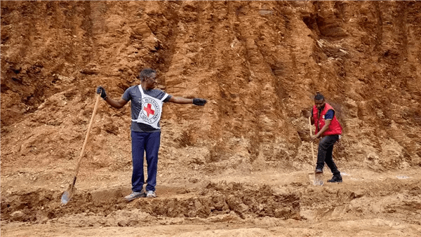 بعد انسحاب المتمردين.. العثور على مقبرتين جماعيتين في الكونغو