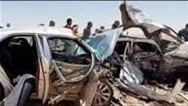 إصابة 13 إثر انقلاب سيارة ميكروباص بالشرقية إصابة 13 إثر انقلاب سيارة ميكروباص بالشرقية