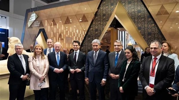 عمدة برلين يعرب عن رغبته في زيارة المتحف المصري الكبير