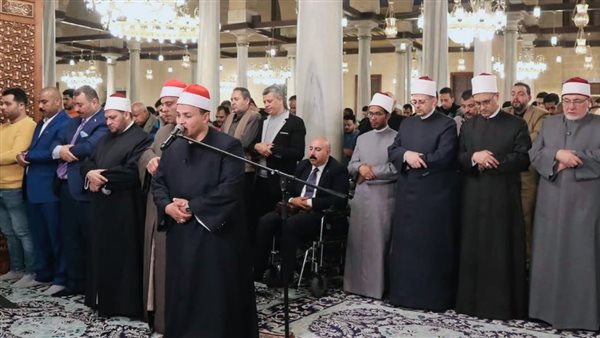 كبار القراء ونجوم دولة التلاوة يواصلون إحياء الليلة العشرين بتلاوات ندية 