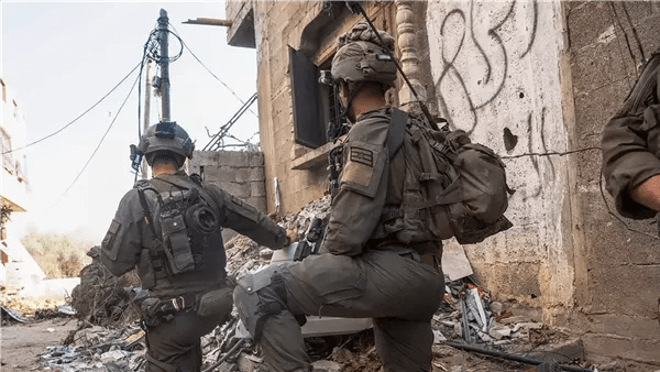 القاهرة الإخبارية: تقديرات جيش الاحتلال تفيد بامتلاك حزب الله ما يزيد على 25 ألف صاروخ