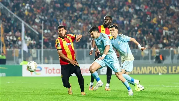 الأهلى يحتج على قرار كاف.. ويتمسك بحقه فى نظر استئناف عقوبة الجماهير قبل لقاء الترجى الأهلى يحتج على قرار كاف.. ويتمسك بحقه فى نظر استئناف عقوبة الجماهير قبل لقاء الترجى