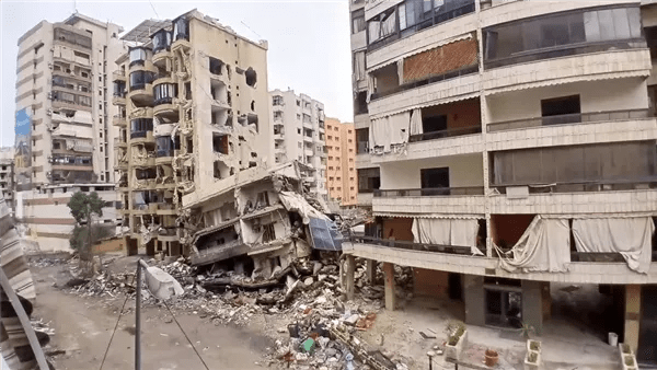 وكالة تسنيم: 7 قتلى بهجوم أمريكي إسرائيلي استهدف حيا سكنيا في تبريز