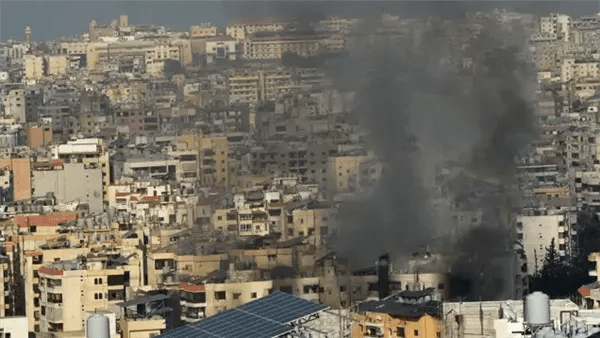 حزب الله يستهدف مقر قيادة المنطقة الشمالية.. وغارات إسرائيلية على بلدات جنوب لبنان حزب الله يستهدف مقر قيادة المنطقة الشمالية.. وغارات إسرائيلية على بلدات جنوب لبنان