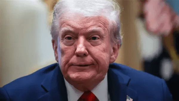 بروكسيل الدولي للأبحاث: ترامب يتعمد ابتزاز الدول الأوروبية كي يحصل على دعمهم ضد إيران بروكسيل الدولي للأبحاث: ترامب يتعمد ابتزاز الدول الأوروبية كي يحصل على دعمهم ضد إيران