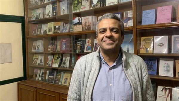 عمر قناوي: اعتصام المثقفين كان مبررًا.. وسلوك الإخوان عجّل بسقوطهم
