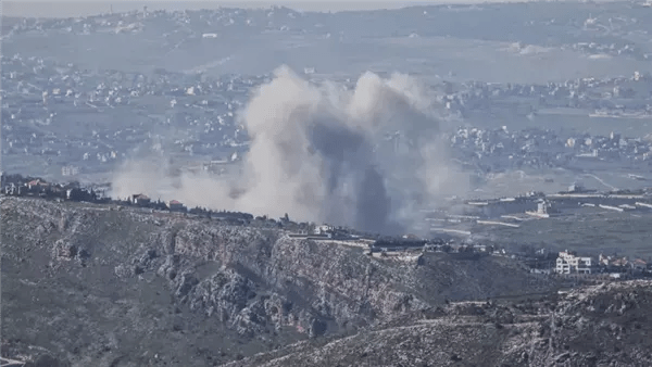 ماهر مقلد: حرب إسرائيل على لبنان كارثة إنسانية مرتبطة بالصراع مع إيران ماهر مقلد: حرب إسرائيل على لبنان كارثة إنسانية مرتبطة بالصراع مع إيران