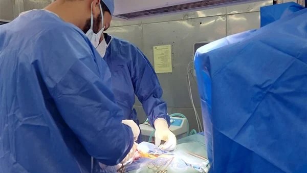 لأول مرة.. نجاح جراحة لتركيب صمام بالمخ لرضيع في دمياط 