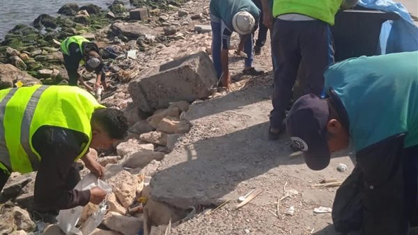 حملة مكبرة لتطهير نهر النيل في دمياط 