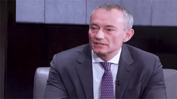 ملادينوف: السلطة الفلسطينية ستلعب دورًا أكبر في مستقبل غزة وفق خطة ترامب