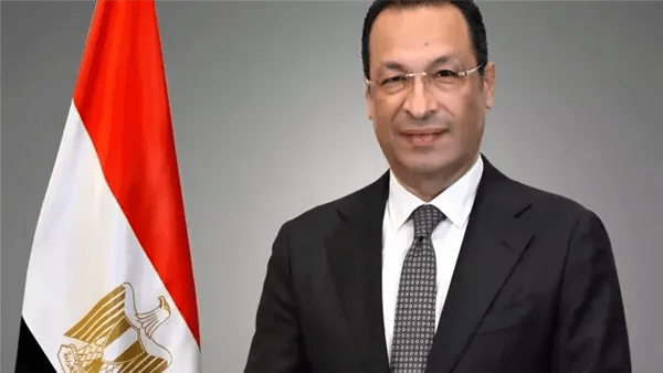 وزير الاتصالات: إعداد قانون جديد لتداول وتصنيف البيانات وتعزيز الحوكمة الرقمية في مصر