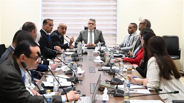 حقوق إنسان النواب تبحث إصدار وتفعيل استراتيجية وطنية متكاملة لتمكين المرأة