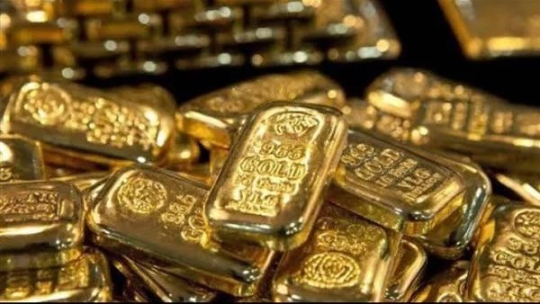الأخضر يظلل مؤشرات تداولات الذهب الآجلة والفورية صباح اليوم
