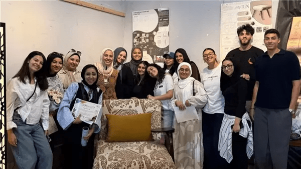 جامعة العاصمة تدعم الابتكار.. مشروعات طلابية تجمع بين التصميم والاستدامة
