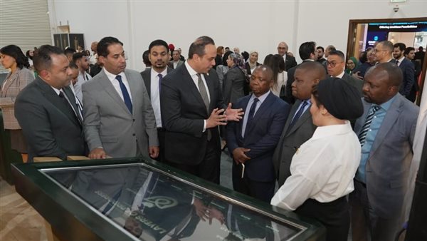 رئيس وزراء صربيا يطلع على التجربة المصرية في التغطية الصحية الشاملة رئيس وزراء صربيا يطلع على التجربة المصرية في التغطية الصحية الشاملة