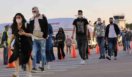 تسمم غذائي يرسل 51 شخصا من العائدين لارض الوطن للمستعجلات بأكادير