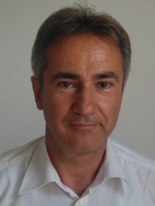 Wir bieten lager, lagereinheiten, schmierungslösungen und instandhaltungsdienstleistungen für branchen auf der ganzen welt. Dr. Klein - Dr. Heinz M. Klein