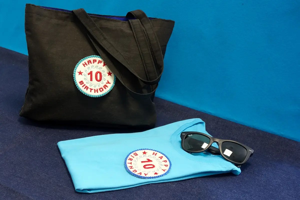 Create Beautiful Custom Round Patches with DRAWings (11) Create Beautiful Custom Round Patches with DRAWings (11)