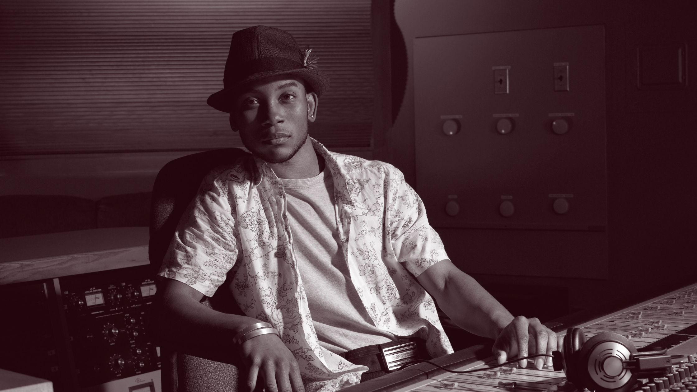 Career Paths in the Music Industry: Executive Producer vs Producer