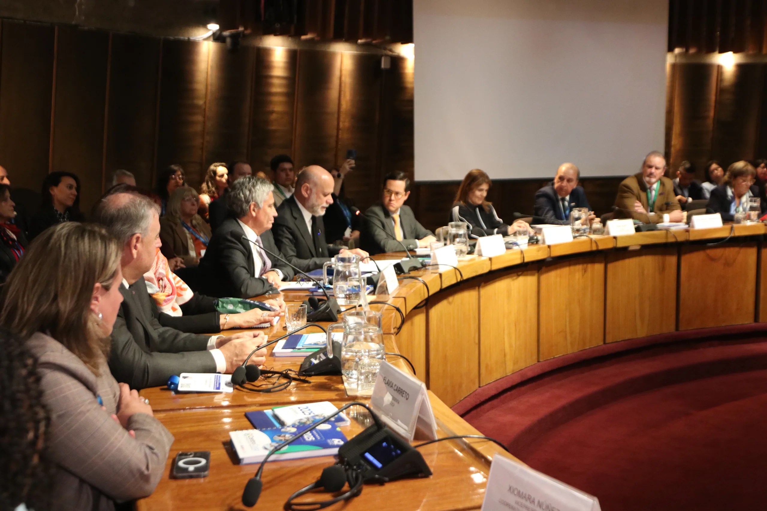 Cooperativas fortalecen su rol en el desarrollo territorial durante conferencia internacional en Chile » DUPLOS.CL