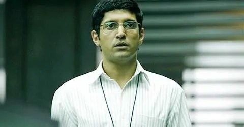 5-roles-that-showcase-farhan-akhtar's-versatility-karthik-calling-karthik-1