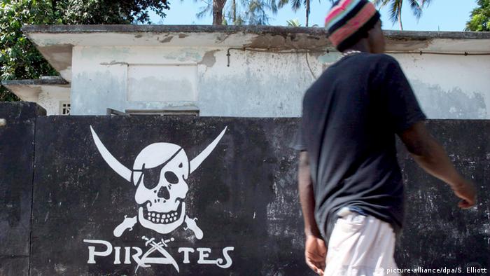 Symbolbild Piraterie Afrika (picture-alliance/dpa/S. Elliott)