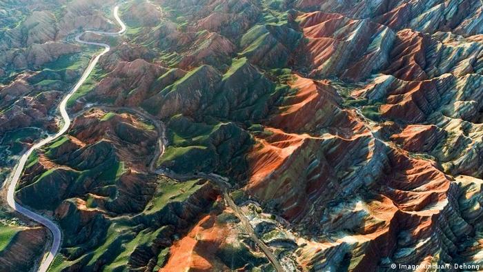 China - Gansu - Danxia National Geological Park (Imago/Xinhua/T. Dehong)