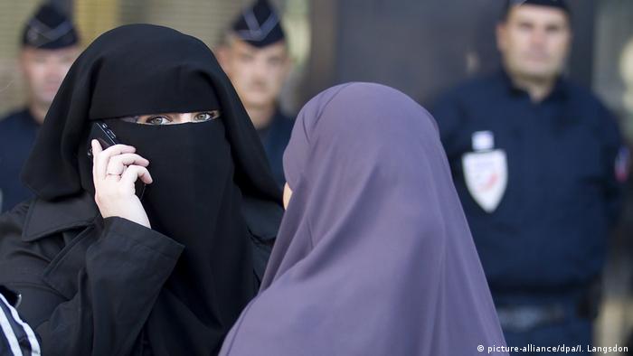 Dapatkan Gambar French Full Body Veil Ban Violated Women S Freedom Of Religion Terkeren by Lampunghits.com