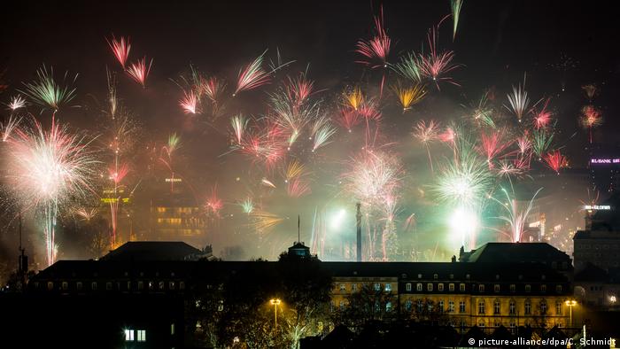 Gratis Scarica immagini German Environmentalists Urge Ban On Fireworks In Major Cities il piu cool da parte di