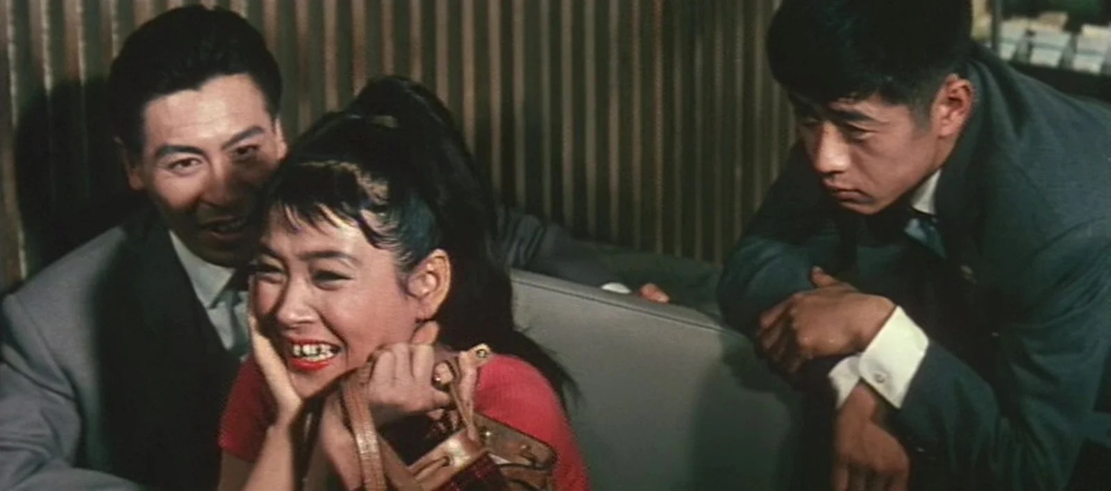 Daniel jones played at a level well beyond his experience. Film review: Giants and Toys | easternkicks.com