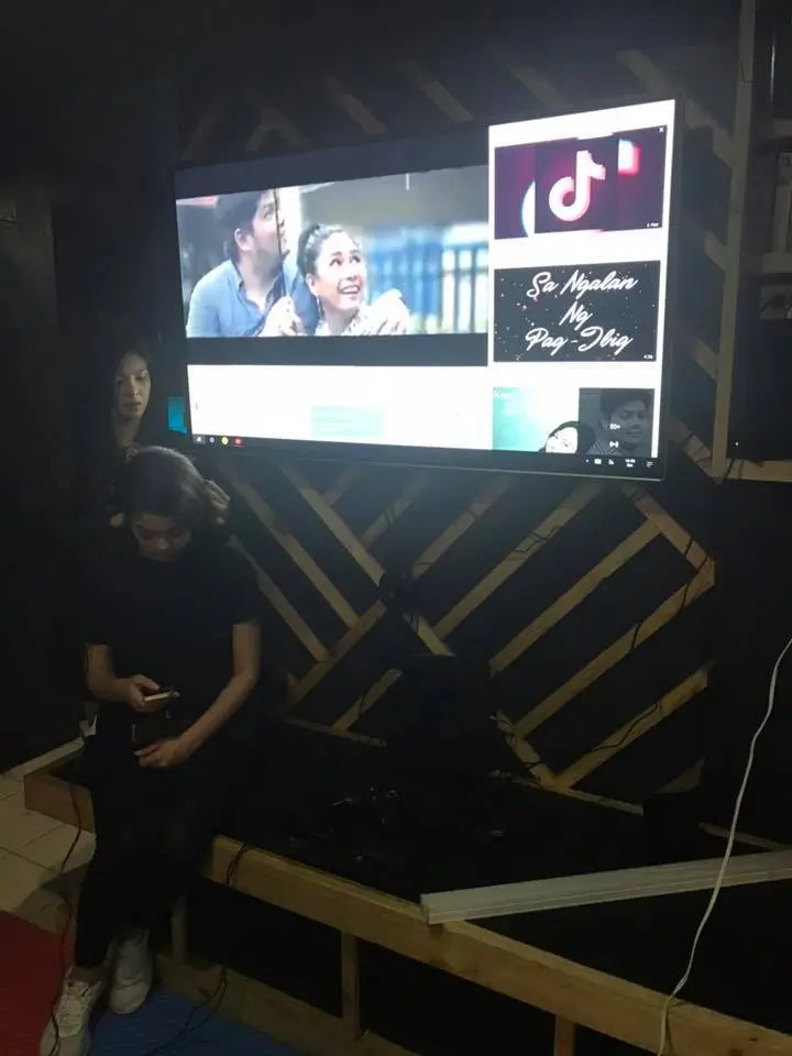 3BU Hostel Lounge
