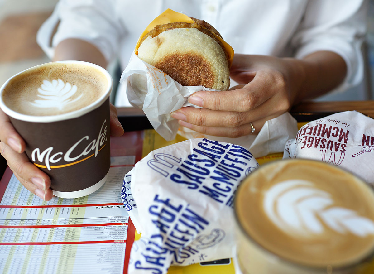 This 56-Year-Old Lost 21lbs in 21 Days on the 'McDonald's Diet' What to eat at mcdonalds on a diet