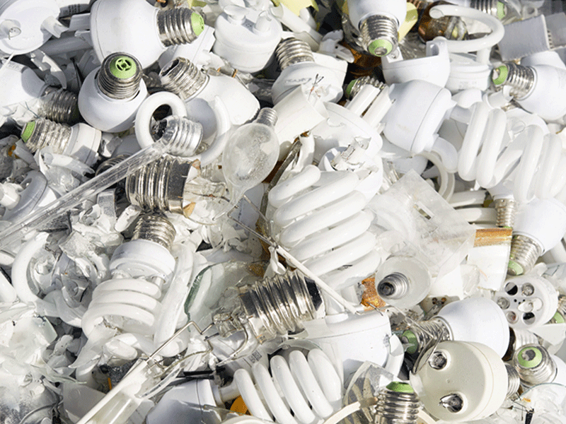 How to Dispose of Fluorescent Bulbs