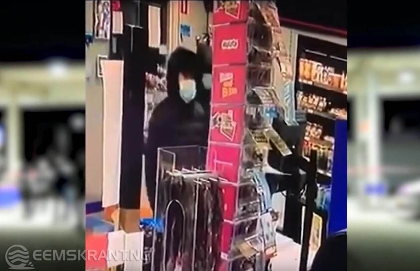 Politie zoekt getuigen en camerabeelden na overval op tankstation aan de Fivellaan -.