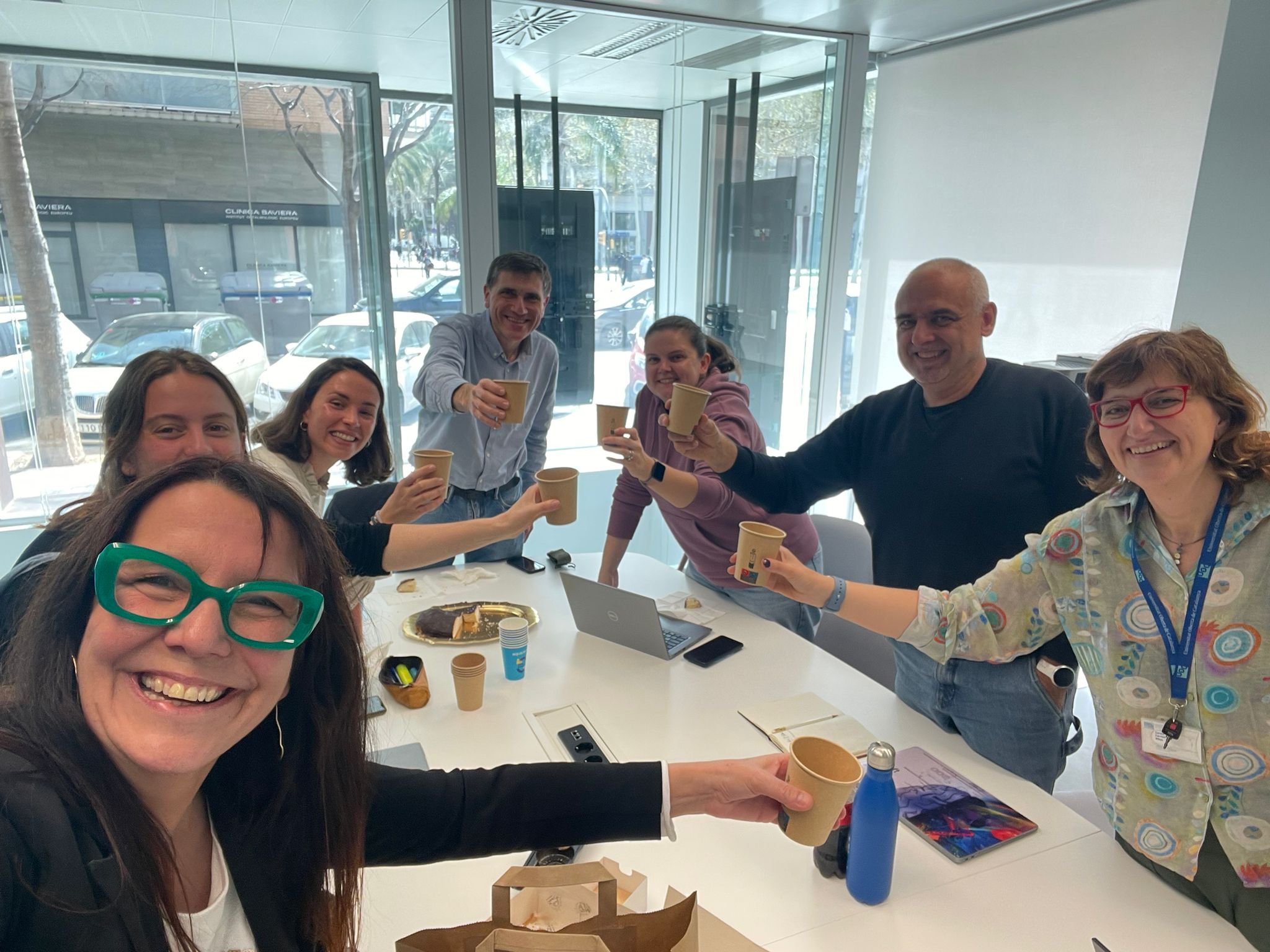 ¡Et convidem a col·laborar amb nosaltres!