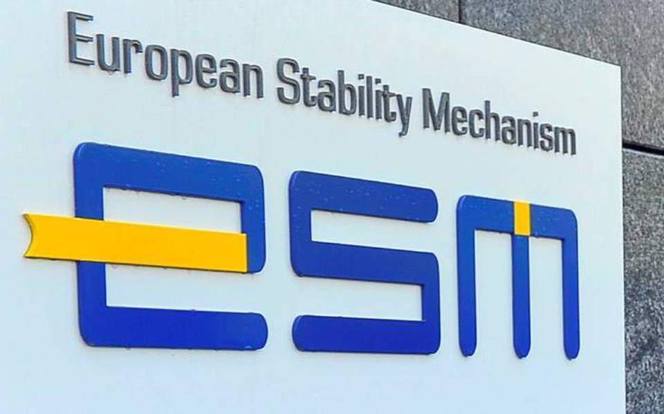Greece's Debt Resilience: ESM Stress Test Success & Future Outlook (2026)
