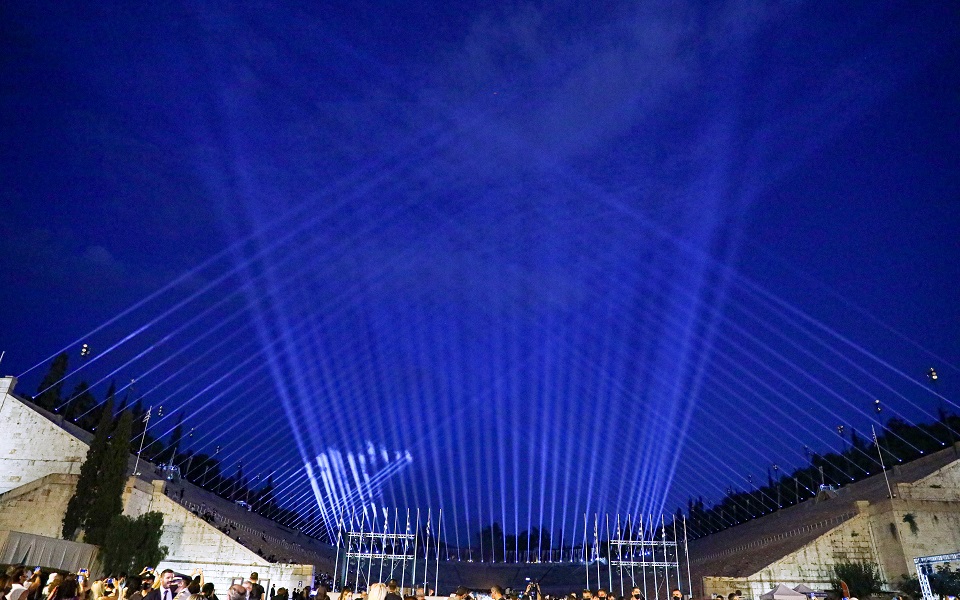 French fashion powerhouse presented its 2022 cruise collection inspired by ancient greek art and culture, live at the panathenaic stadium in . Dior Presents 2022 Cruise Collection Live From Athens Video Ekathimerini Com