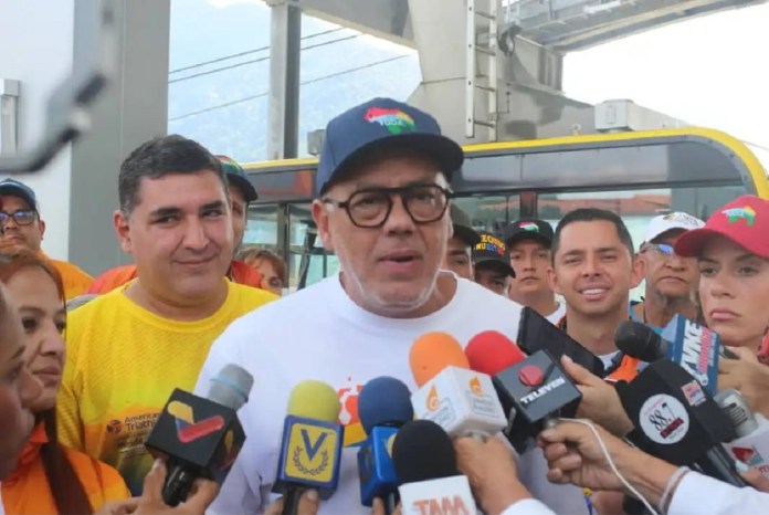 Jorge Rodríguez Jorge Rodríguez define a la oposición mayoritaria como