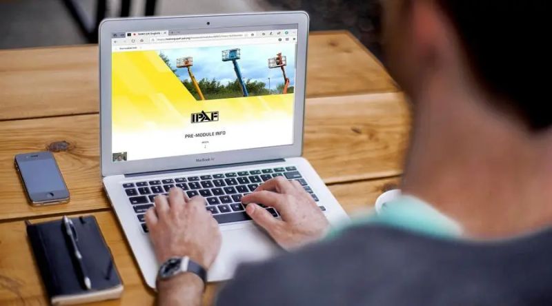 New Training Course Available - Download Gorgeous Colorful Image | Retina