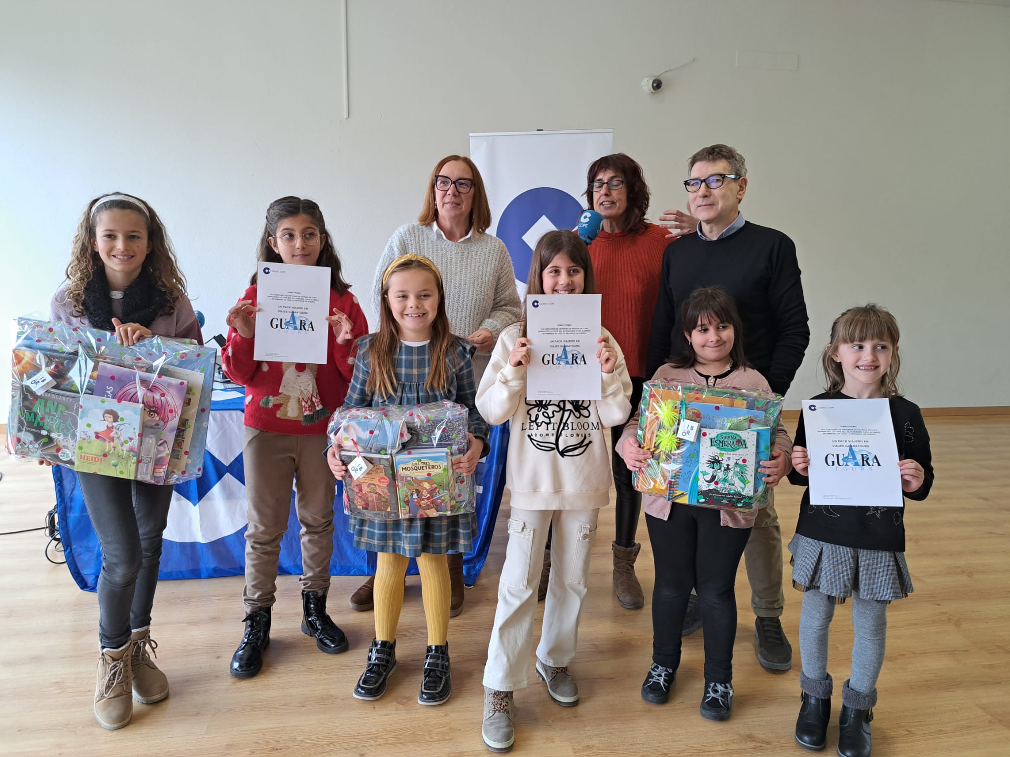 Seis niñas son las ganadoras del XXI Concurso de Cuentos de Navidad