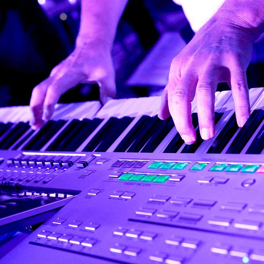What type of virtual instruments are there?