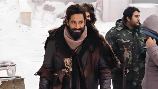 تعرف على تفاصيل فيلم الغربان لعمرو سعد 