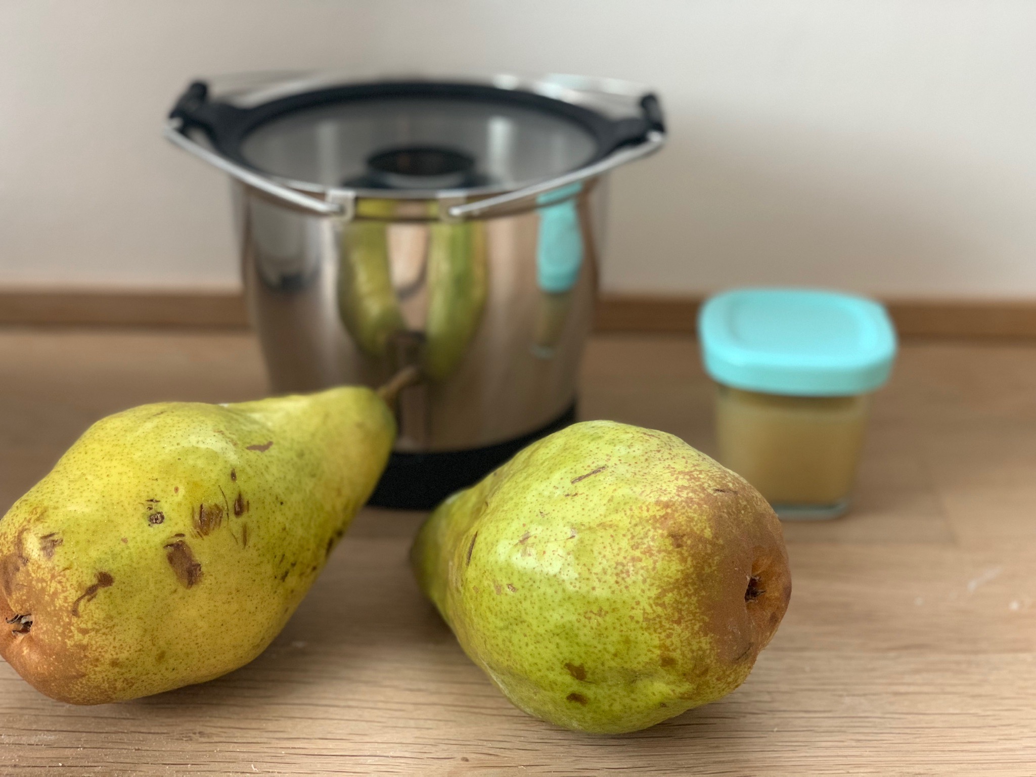Familienessen für Groß und Klein! Heute mit der Unterstützung der Krups Prep&Cook: Thymian Salbei Gnocchi mit Birne mehr Rezepte auf www.elfenkindberlin.de
